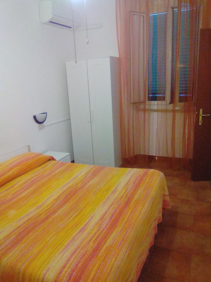 Albergo Cavour Self Check-In Livorno Exterior foto